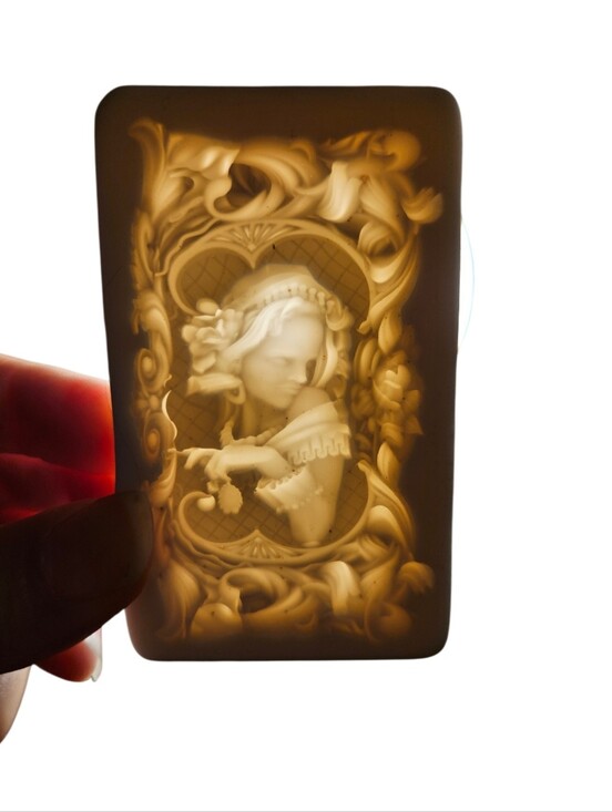 Other - Decorative Cream Resin Plaque - Elegant Cherub Relief
